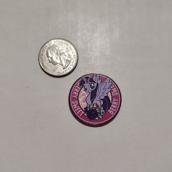 My Little Pony Blind Box Series Twilight Sparkle Berry Sweet Enamel Pin Badge - Picture 2 of 4
